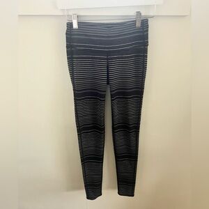 Athleta black & grey striped leggings Size XS with hidden pocket